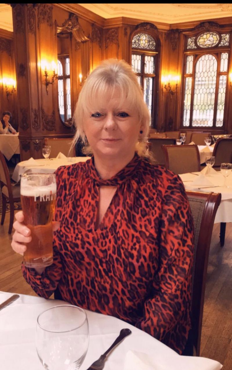 Lynne9