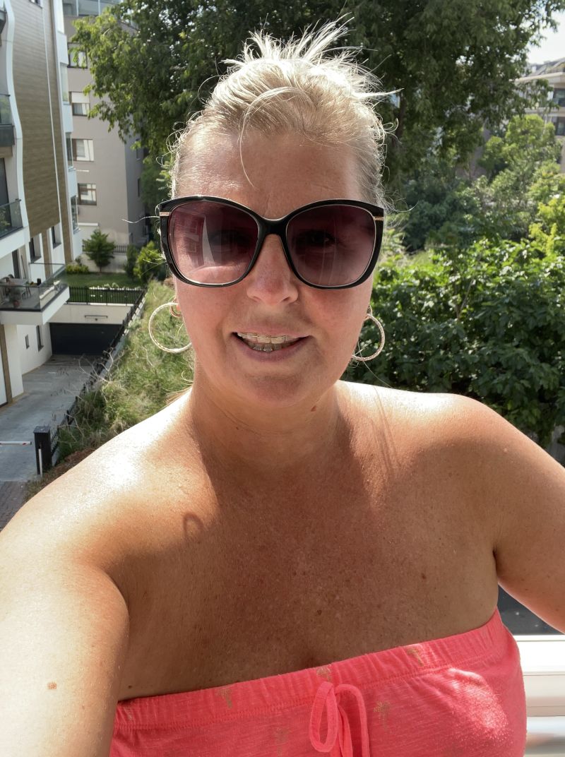 Blondecanadian