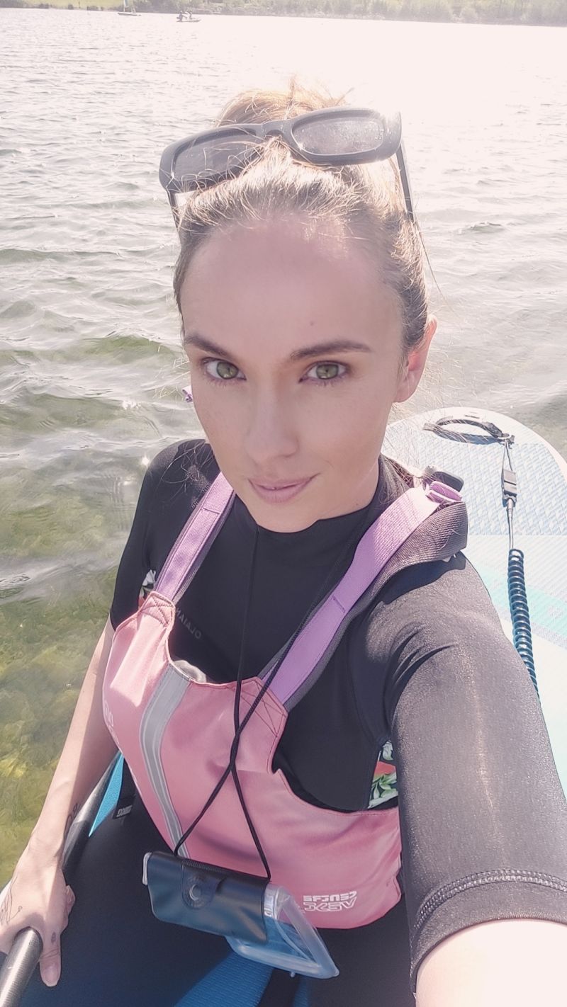 Becca_